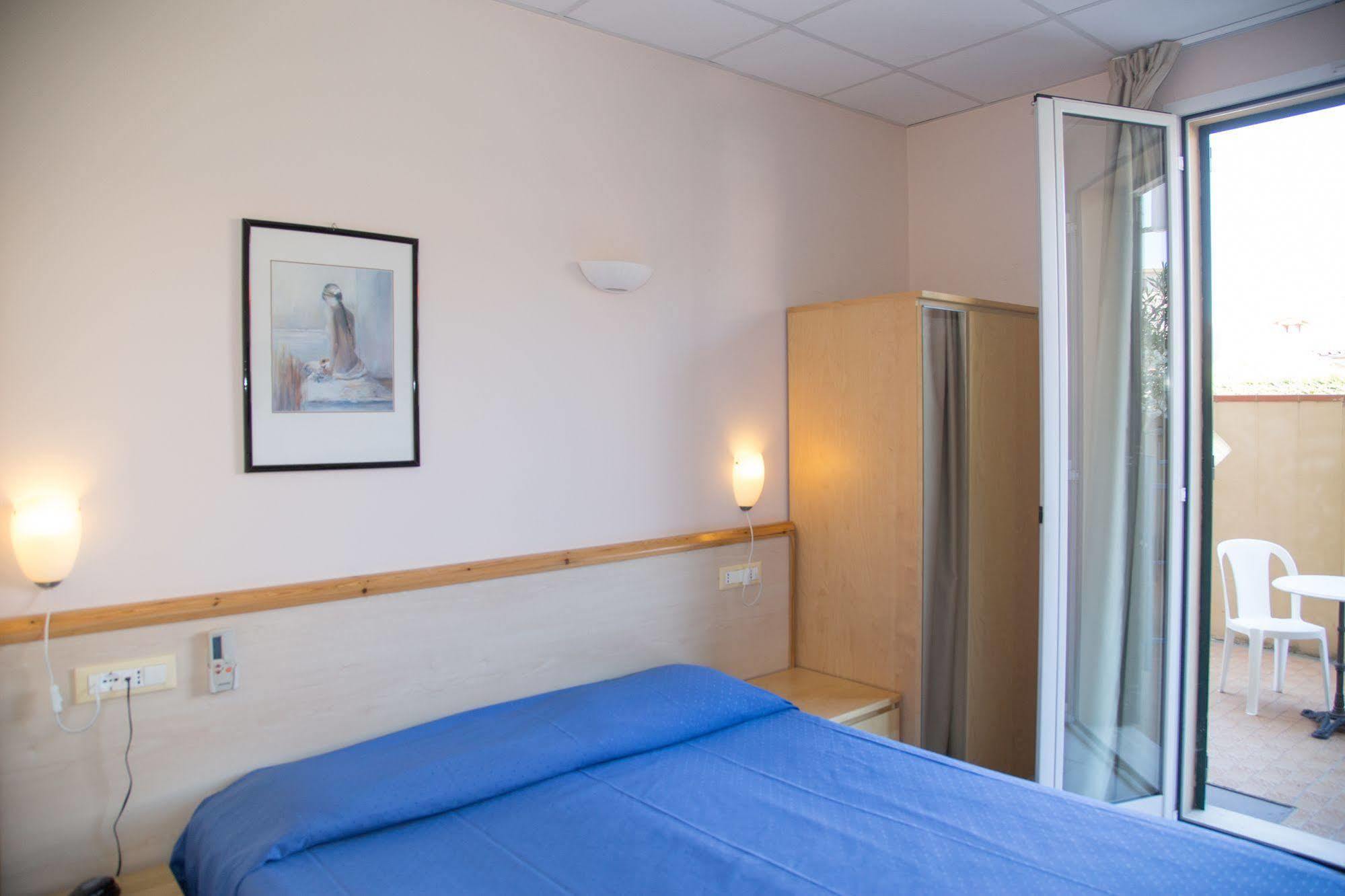 דיאנו מרינה Hotel Delle Mimose מראה חיצוני תמונה